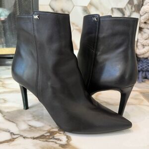 Michael Kors Dorothy Flex Black Leather Pointed Toe Stiletto Ankle Boots‎ 9M 39M